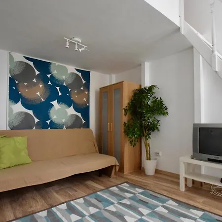 Budget By Hi5 - Kertesz Street Apartment Budapest