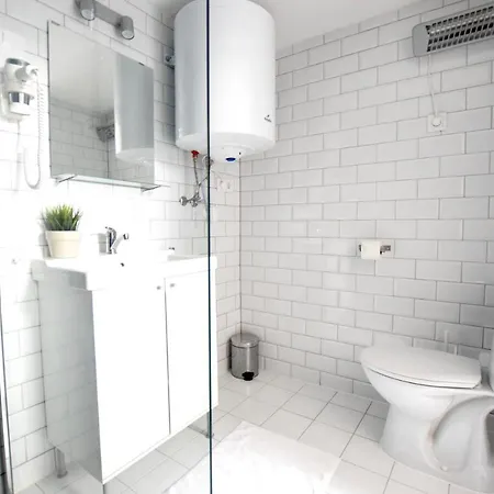 Apartment Budget By Hi5 - Kertesz Street Budapest