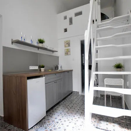 Budget By Hi5 - Kertesz Street Appartamento *
